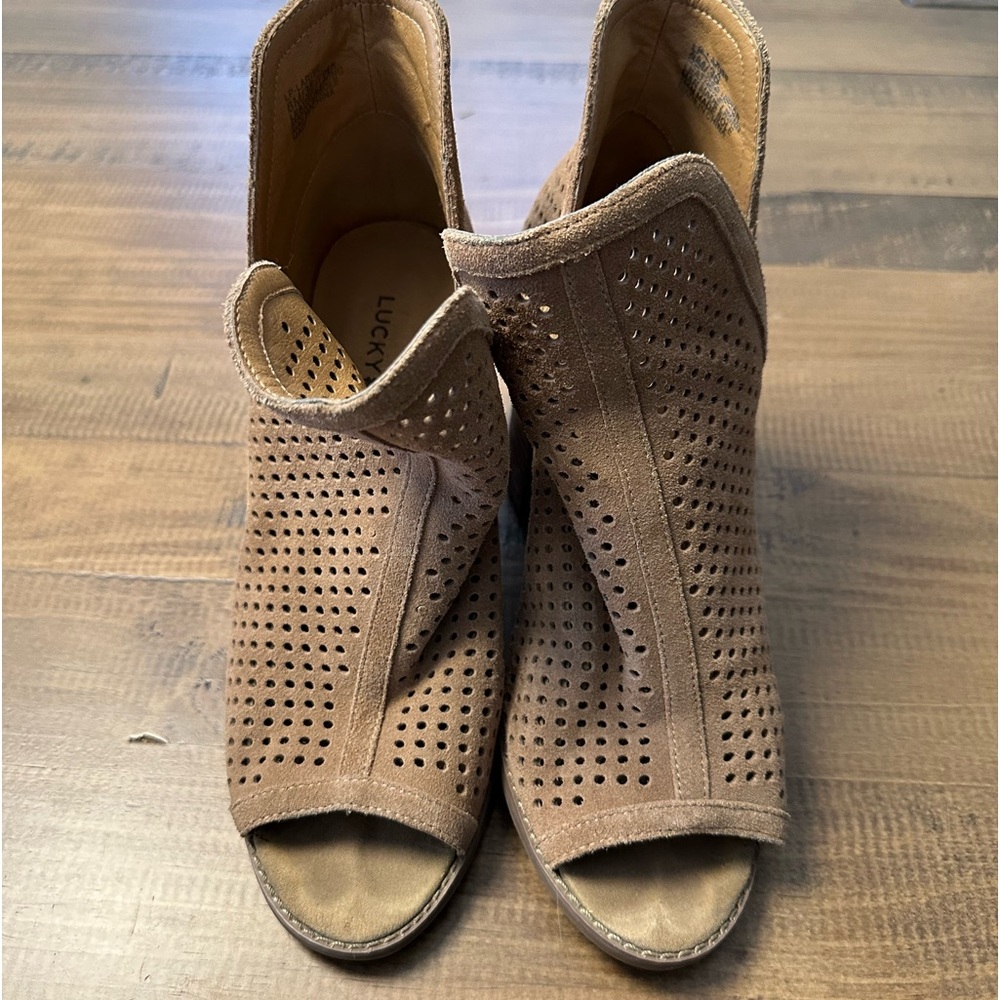 Suede bootie